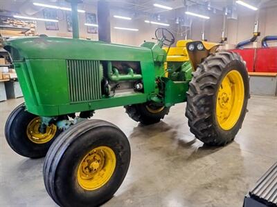 1961 John Deere 4010 Diesel Tractor (Vintage Design)   - Photo 3 - Frankfort, KY 40601