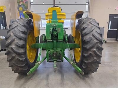 1961 John Deere 4010 Diesel Tractor (Vintage Design)   - Photo 2 - Frankfort, KY 40601