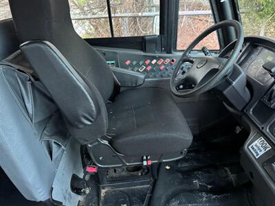 2009 Freightliner Thomas C2 Chassis with Cummins 6.7L Diesel   - Photo 11 - Frankfort, KY 40601