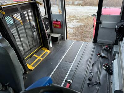 2009 Freightliner Thomas C2 Chassis with Cummins 6.7L Diesel   - Photo 6 - Frankfort, KY 40601