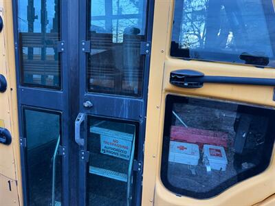 2009 Freightliner Thomas C2 Chassis with Cummins 6.7L Diesel   - Photo 4 - Frankfort, KY 40601