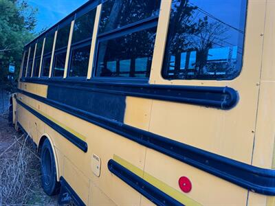 2009 Freightliner Thomas C2 Chassis with Cummins 6.7L Diesel   - Photo 3 - Frankfort, KY 40601