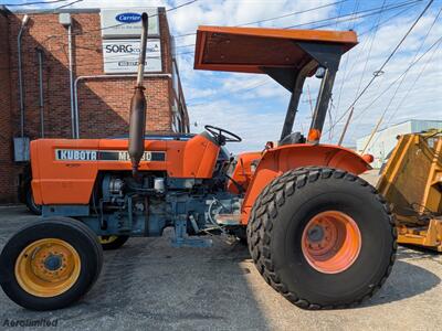1989 Kubota M6030T Tractor   - Photo 12 - Frankfort, KY 40601