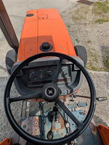 1989 Kubota M6030T Tractor   - Photo 7 - Frankfort, KY 40601