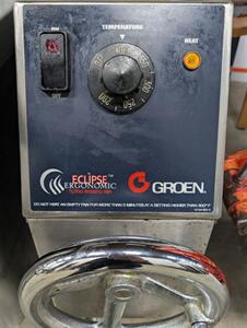 Groen 30-gals Tilting Electric Braising Pan BPM-30EC - Photo 7 - Frankfort, KY 40601