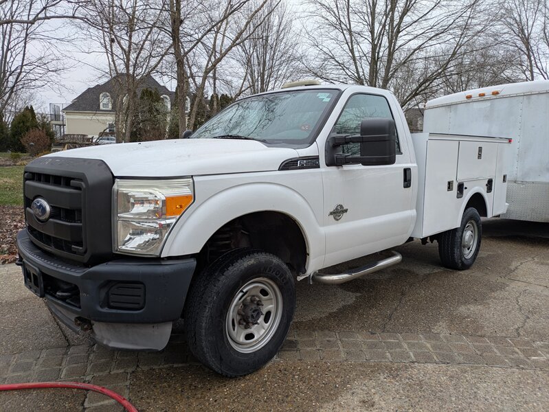 2011 Ford F-250 Super Duty XL  