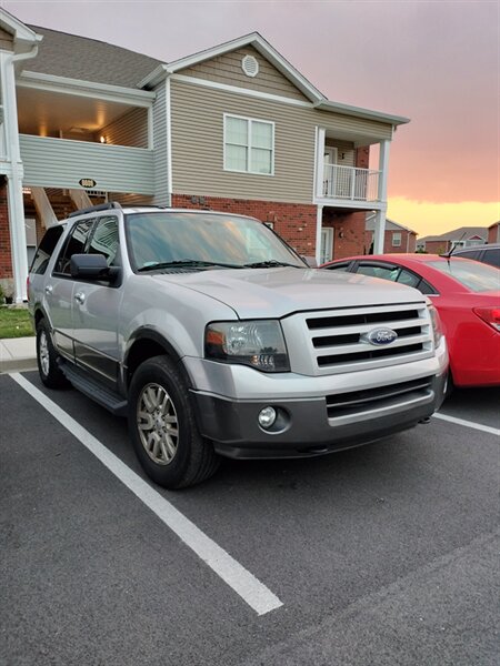 2011 Ford Expedition XLT   - Photo 1 - Frankfort, KY 40601