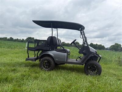 2024 EZGO EXPRESS GAS S4 EFI   - Photo 9 - Cicero, IN 46034