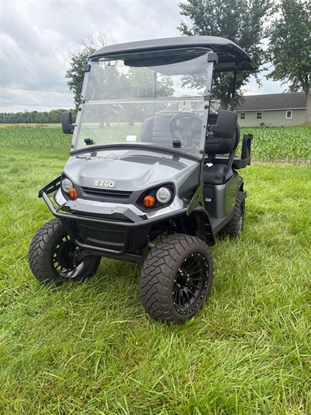 2024 EZGO EXPRESS GAS S4 EFI   - Photo 1 - Cicero, IN 46034