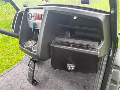 2024 EZGO EXPRESS GAS S4 EFI   - Photo 11 - Cicero, IN 46034
