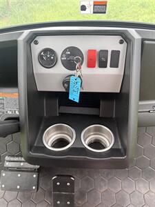 2024 EZGO EXPRESS GAS S4 EFI   - Photo 5 - Cicero, IN 46034
