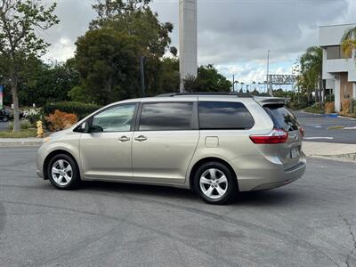 2015 Toyota Sienna LE 8-Passenger   - Photo 3 - Long Beach, CA 90807