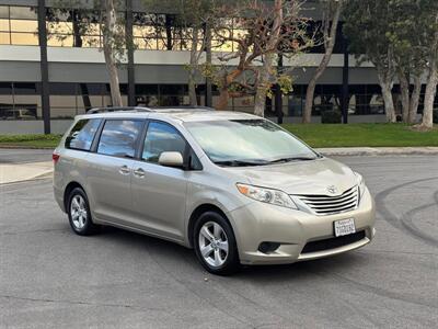 2015 Toyota Sienna LE 8-Passenger   - Photo 6 - Long Beach, CA 90807