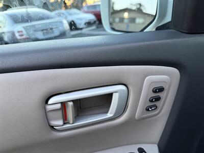 2012 Honda Pilot Touring   - Photo 26 - Long Beach, CA 90807