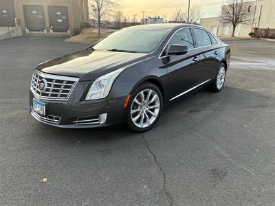 2015 Cadillac XTS Luxury   - Photo 1 - Saint Paul, MN 55114