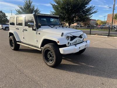 2011 Jeep Wrangler Unlimited Sahara - Photo 2 - Saint Paul, MN 55114