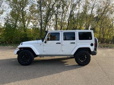 2011 Jeep Wrangler Unlimited Sahara - Photo 7 - Saint Paul, MN 55114