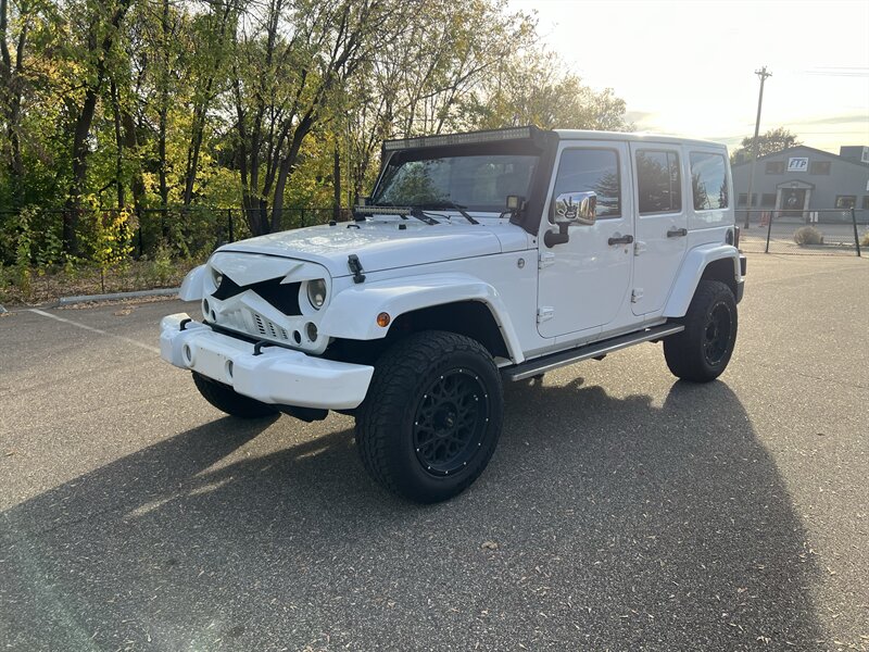 2011 Jeep Wrangler Unlimited Sahara  