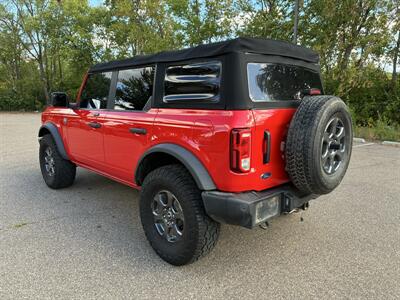 2021 Ford Bronco   - Photo 6 - Saint Paul, MN 55114