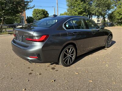 2020 BMW 330i xDrive - Photo 4 - Saint Paul, MN 55114