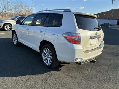 2010 Toyota Highlander   - Photo 4 - Saint Paul, MN 55114