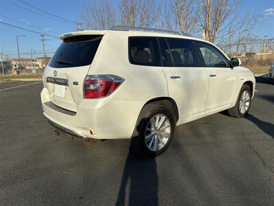 2010 Toyota Highlander   - Photo 3 - Saint Paul, MN 55114