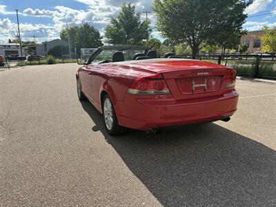 2006 Volvo C70 T5   - Photo 5 - Saint Paul, MN 55114