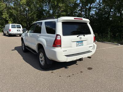 2006 Toyota 4Runner SR5 SR5 4dr SUV - Photo 5 - Saint Paul, MN 55114