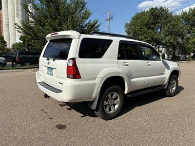 2006 Toyota 4Runner SR5 SR5 4dr SUV - Photo 4 - Saint Paul, MN 55114