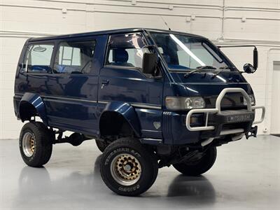 1993 Mitsubishi Delica L300 Lifted Van