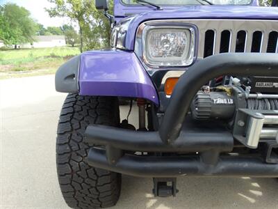 1990 Jeep Wrangler S - Photo 18 - Scottsburg, IN 47170