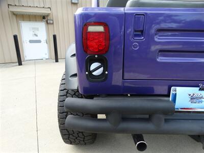 1990 Jeep Wrangler S - Photo 24 - Scottsburg, IN 47170
