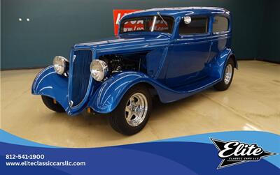 1934 Ford 40 Sedan