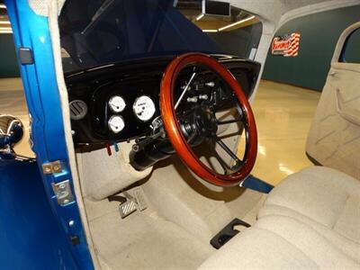 1934 Ford 40   - Photo 56 - Scottsburg, IN 47170