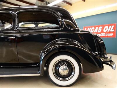 1936 Ford Tudor - Photo 24 - Scottsburg, IN 47170