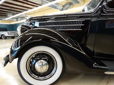 1936 Ford Tudor - Photo 22 - Scottsburg, IN 47170