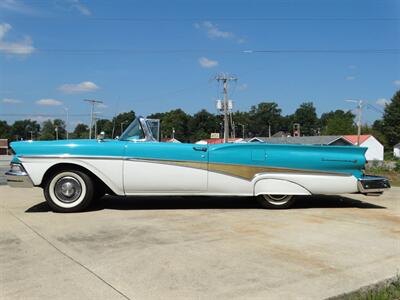 1958 Ford Fairlane 500 Skyliner - Photo 4 - Scottsburg, IN 47170