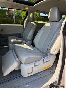 2013 Toyota Sienna XLE 7-Passenger - Photo 22 - Lexington, SC 29072