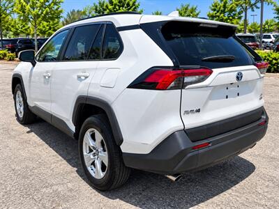 2020 Toyota RAV4 Hybrid XLE - Photo 2 - Lexington, SC 29072