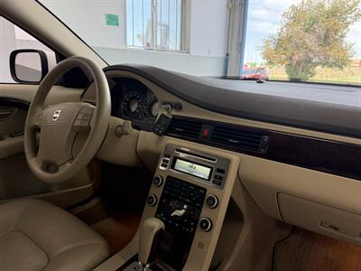 2008 Volvo XC70 3.2   - Photo 5 - Madras, OR 97741