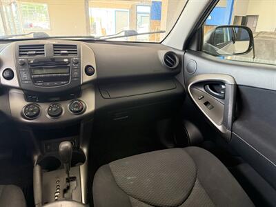 2010 Toyota RAV4 Sport   - Photo 11 - Madras, OR 97741
