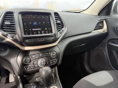 2014 Jeep Cherokee Latitude   - Photo 15 - Madras, OR 97741