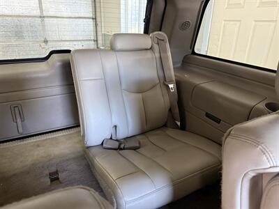 2004 Chevrolet Tahoe   - Photo 5 - Madras, OR 97741