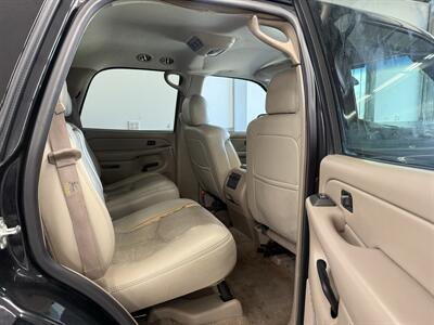 2004 Chevrolet Tahoe   - Photo 6 - Madras, OR 97741