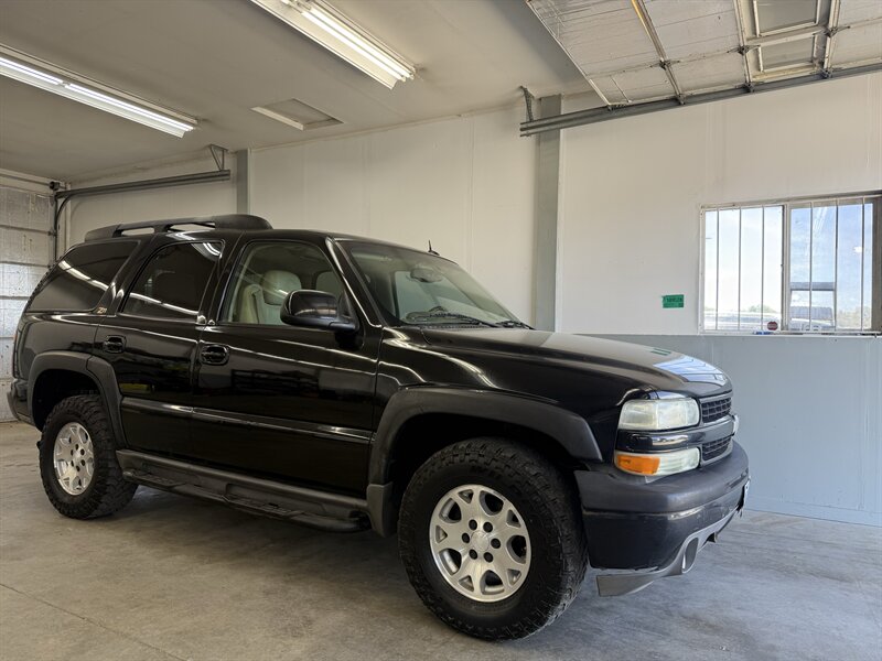 2004 Chevrolet Tahoe   - Photo 1 - Madras, OR 97741