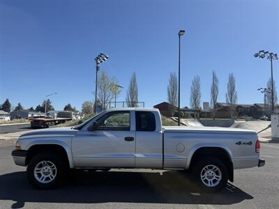 2003 Dodge Dakota Sport 2dr Club Cab Sport   - Photo 2 - Madras, OR 97741