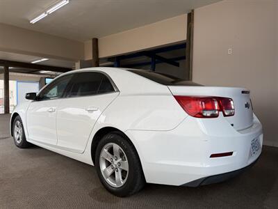 2015 Chevrolet Malibu LS   - Photo 4 - Madras, OR 97741