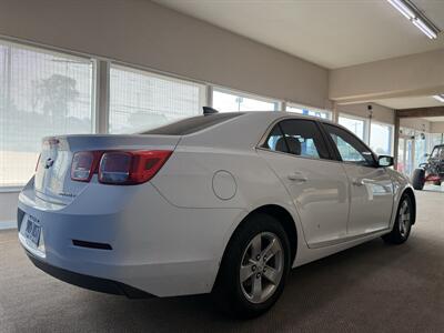 2015 Chevrolet Malibu LS   - Photo 3 - Madras, OR 97741