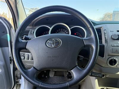2006 Toyota Tacoma   - Photo 12 - Madras, OR 97741