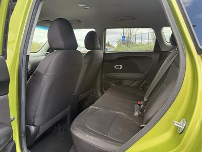 2016 Kia Soul   - Photo 6 - Madras, OR 97741